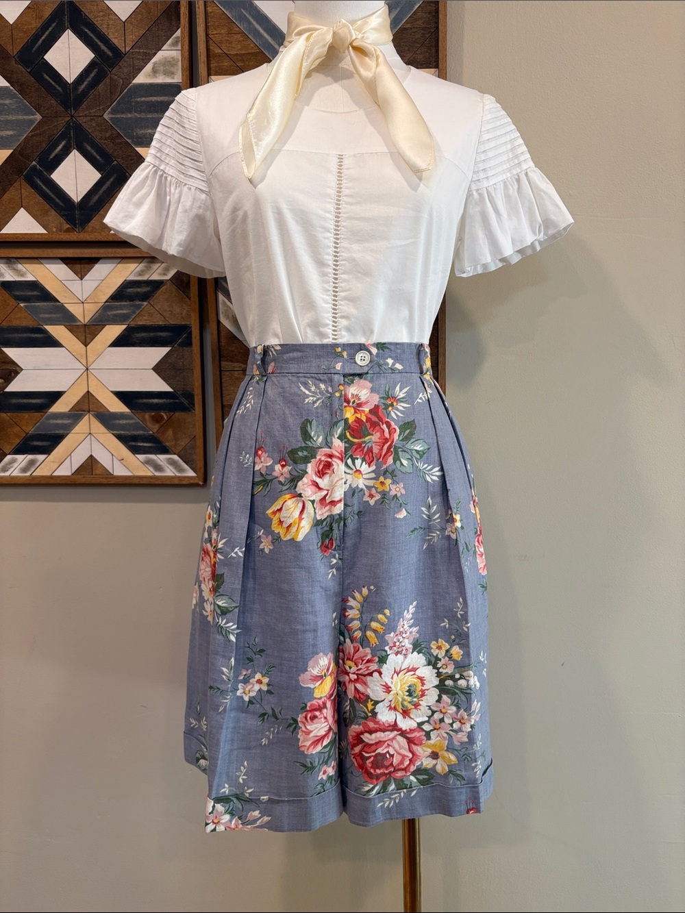 Vintage Lauren Ralph Lauren Floral Linen High-Waist Bermuda Shorts Medium Large